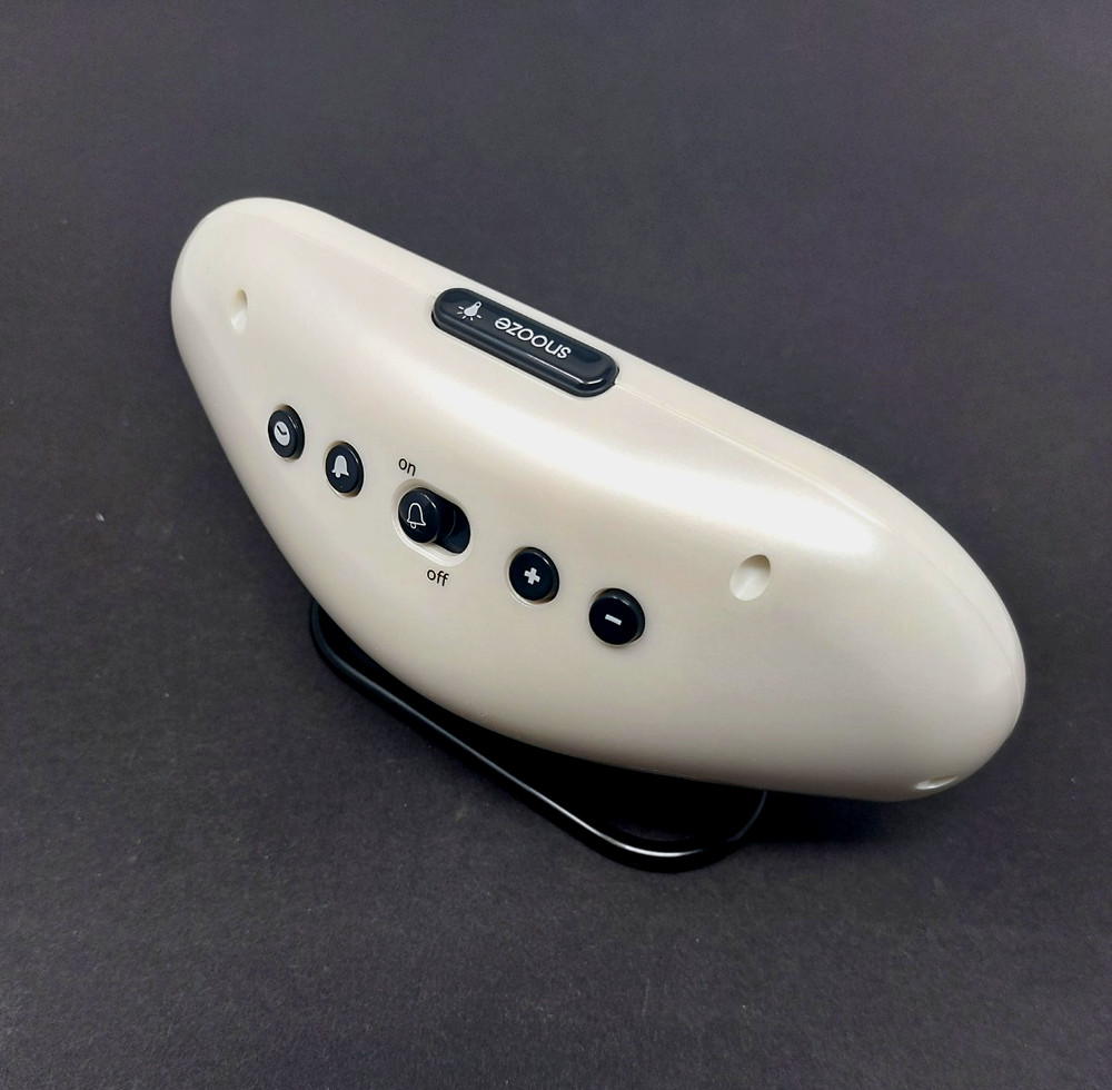 MICHAEL GRAVES DESIGN Postmodern Pearlized White LCD Display Alarm Clock & Date!