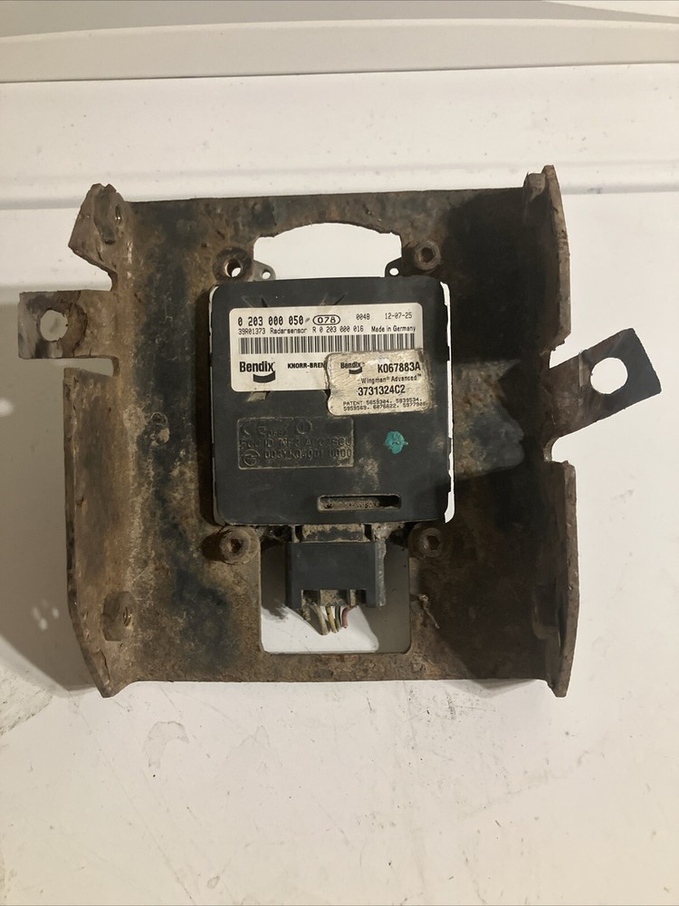 Safety/Warning: BENDIX WINGMAN SENSOR AND RADAR - Used