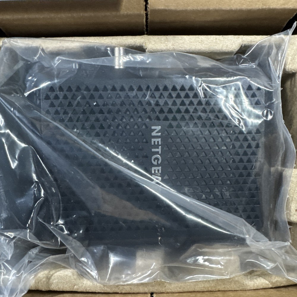 NETGEAR Cable Modem CM700-compatible with All Cable Providers 800Mbps Max
