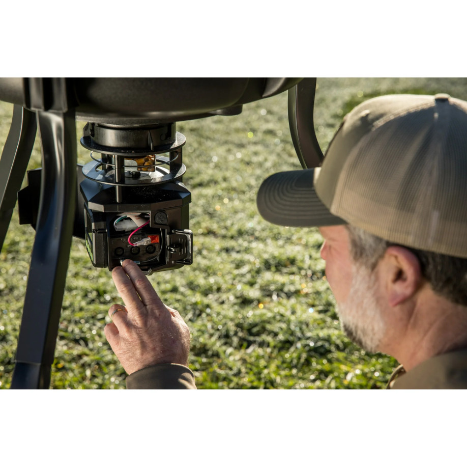 PRO HUNTER III FEEDER KIT