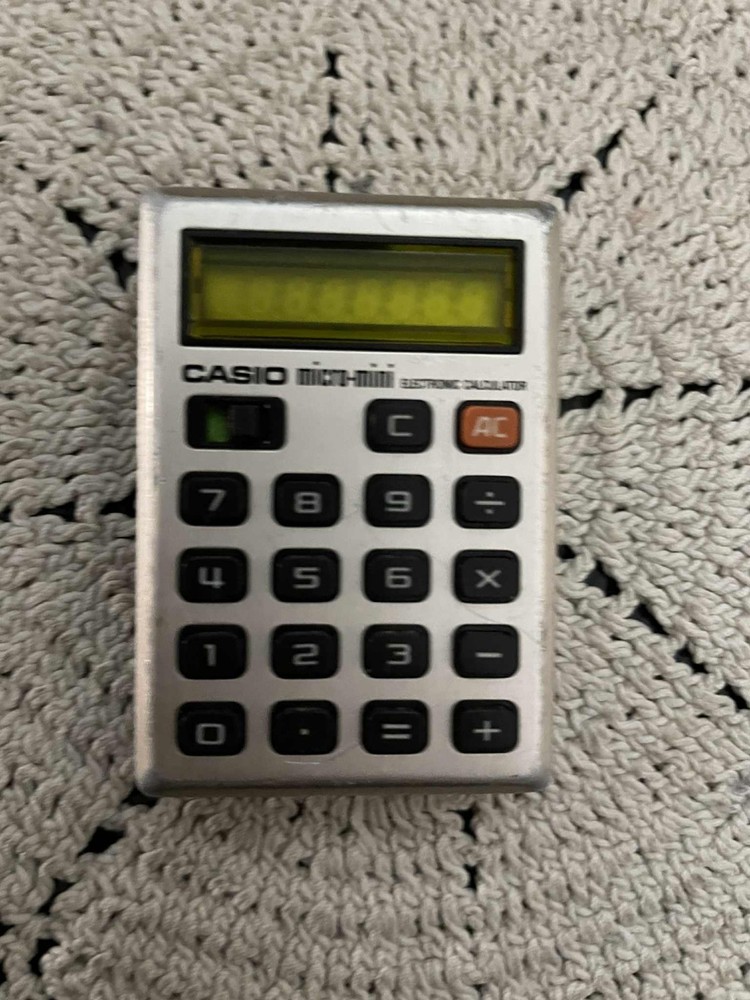 Casio Micro-Mini Electronic Calculator Original Case 1970s Tested Working Japan