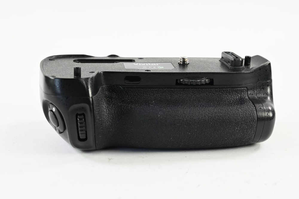 Misc MB-D16 Battery Grip for Nikon D750 #G628