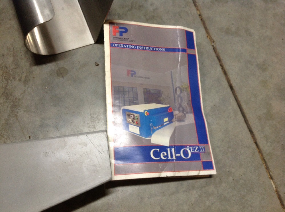 Cell-o Ez 2 air cushion air bubble Pillow Packing machine Powers On Untested.