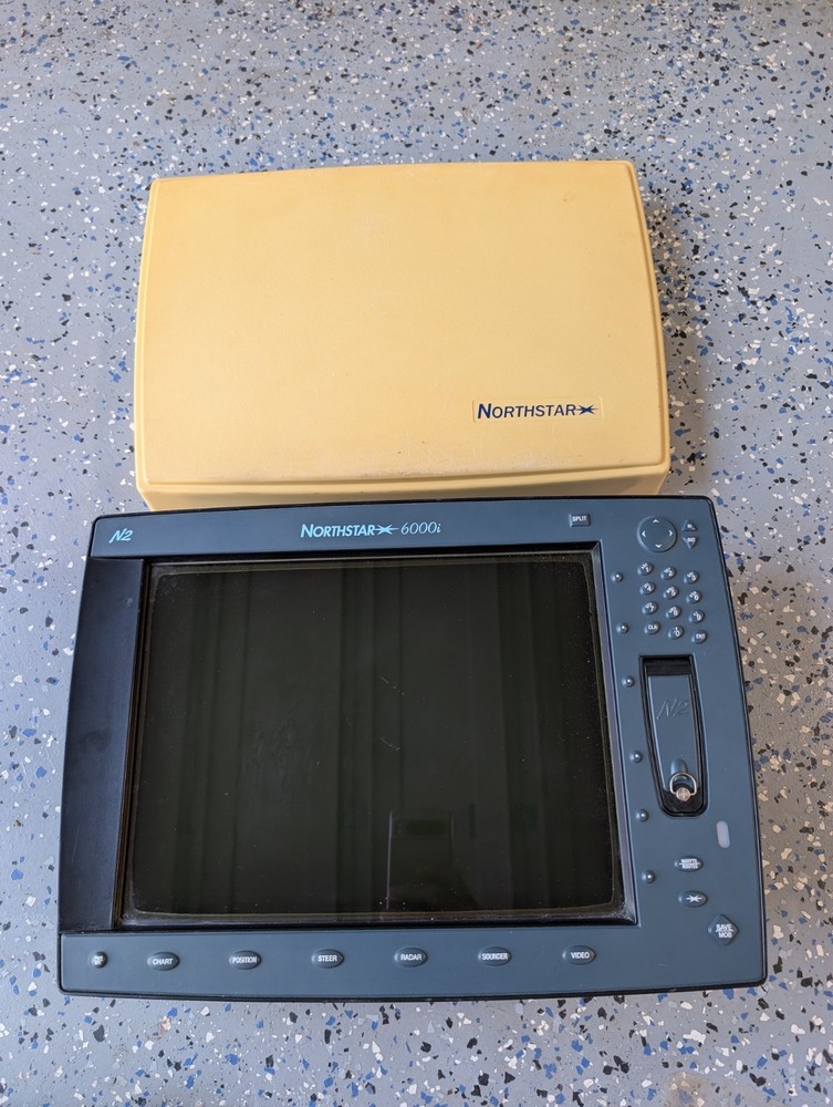 Northstar 6000i 15 inch Color Fishfinder/Chartplotter/GPS Display