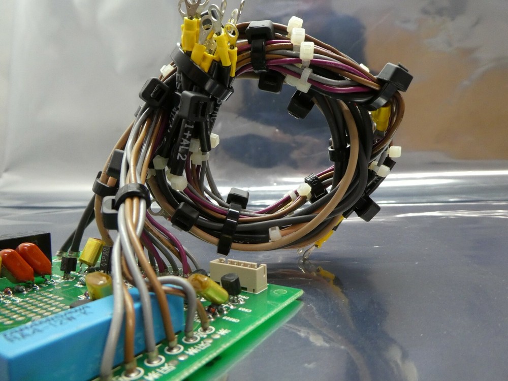 TDK 3EA00E182/A Interface Relay Board PCB hi-pric with Cables Used Working