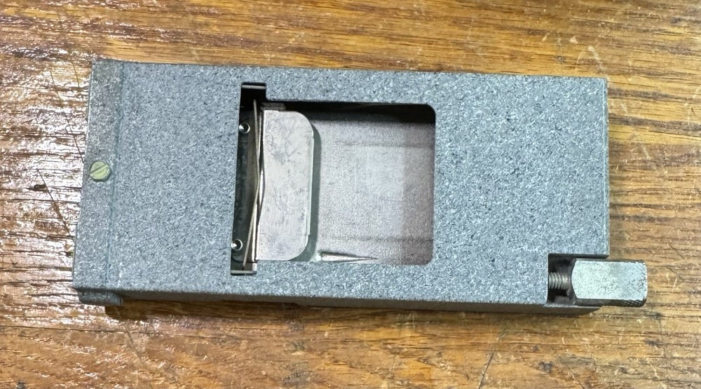 Skyline SVE Model No 64442 Vintage Projector-Working