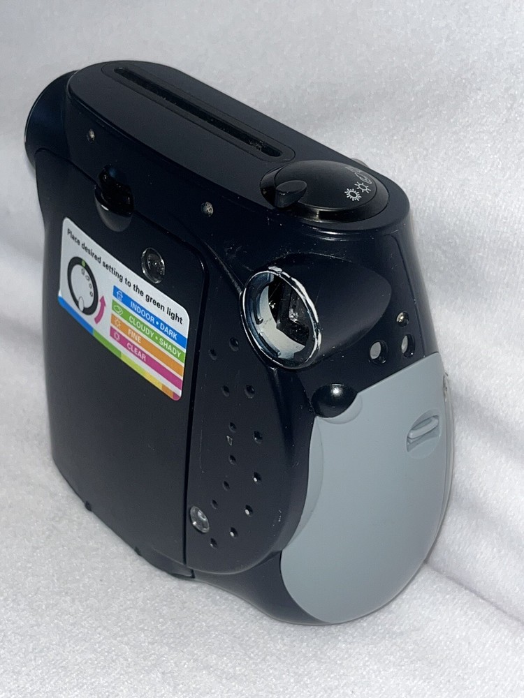 Polaroid 300 Camera in Black Instax GUC