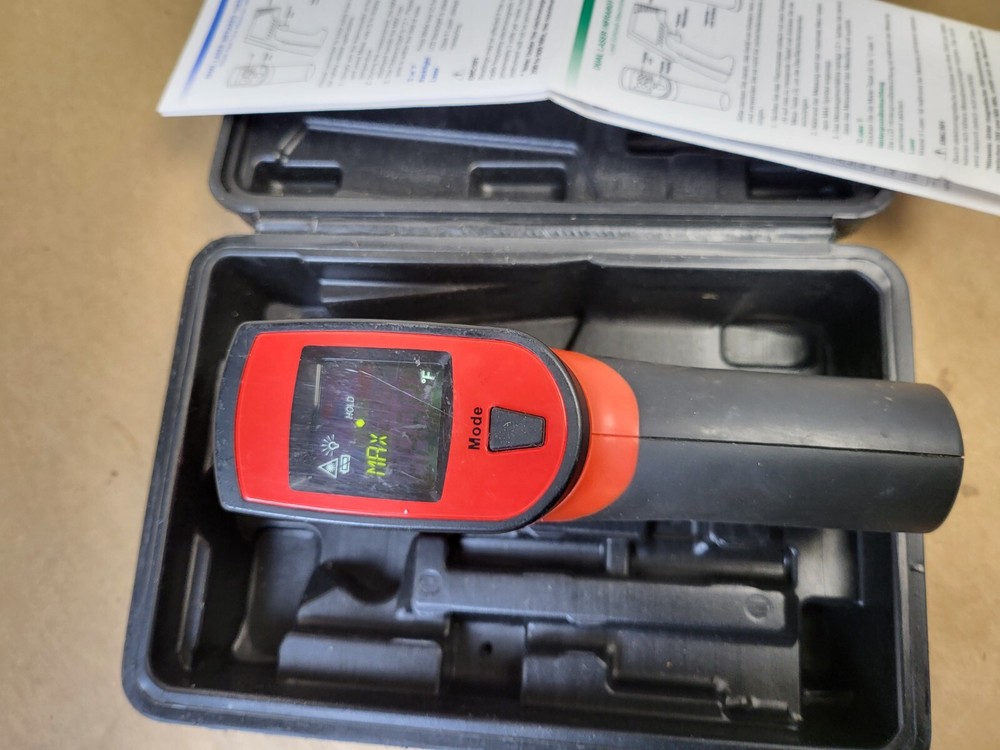 Mastercool 52224-C Digital Laser Thermometer with Case