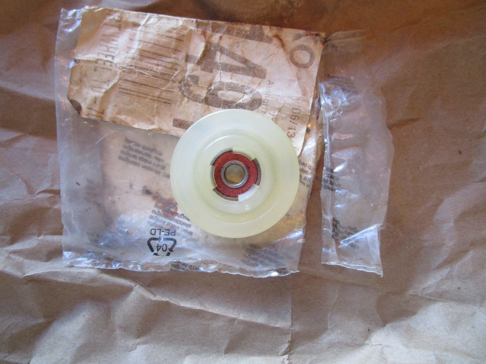 ASKO DRYER ROLLER 381491 NEW OLD STOCK