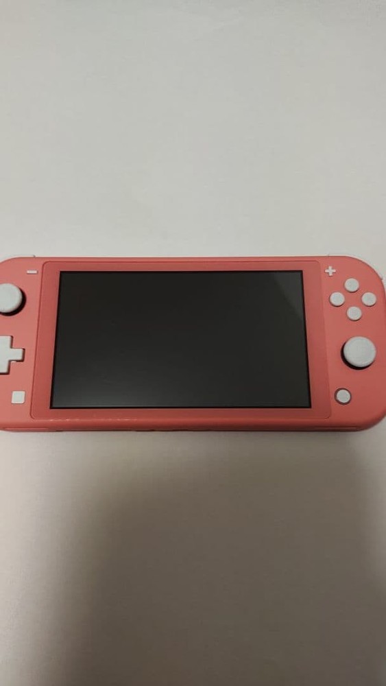 Nintendo Switch Lite Coral