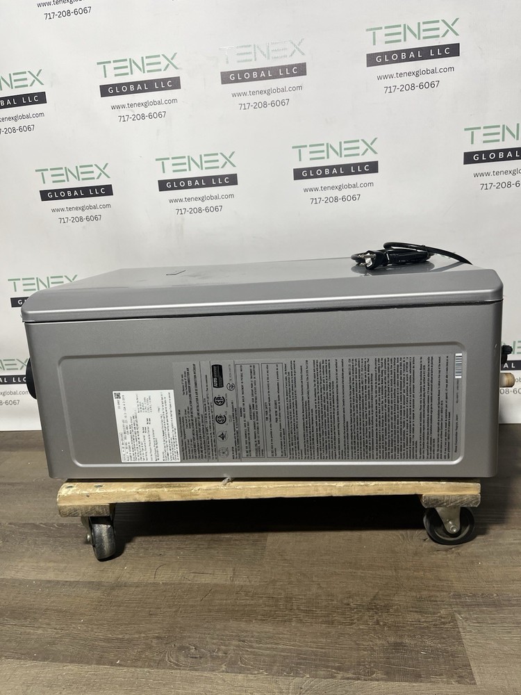 Rinnai RX199iN Tankless Water Heater 199k BTU Nat. Gas/Propane Gas (B-16 #1632)