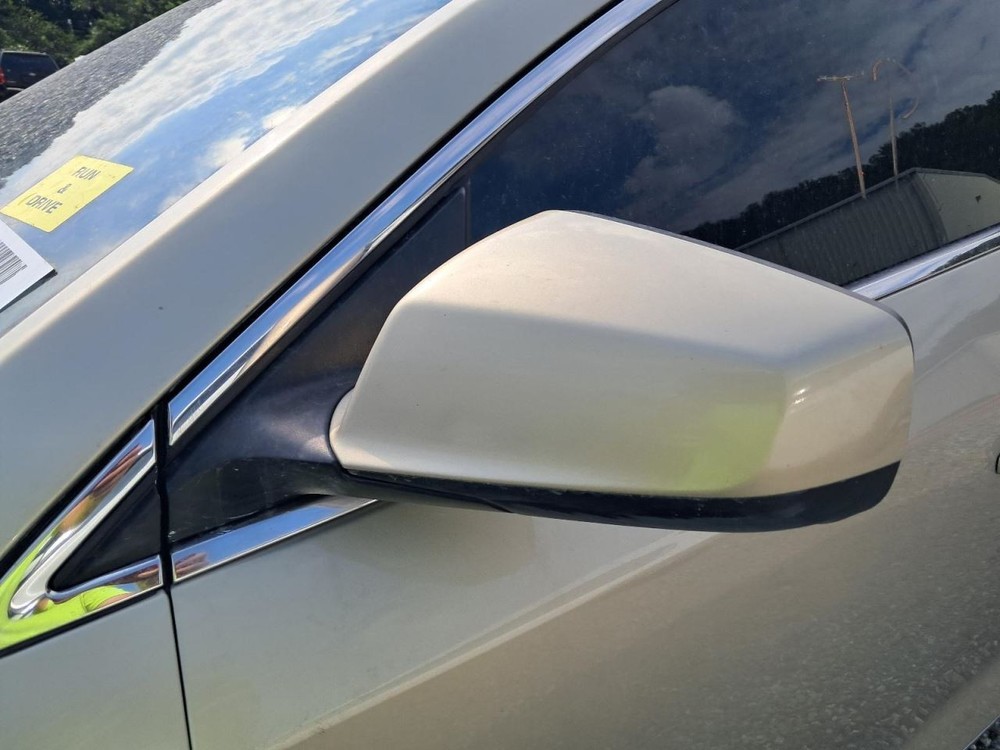 LACROSSE 2010 Glove Box 4790247