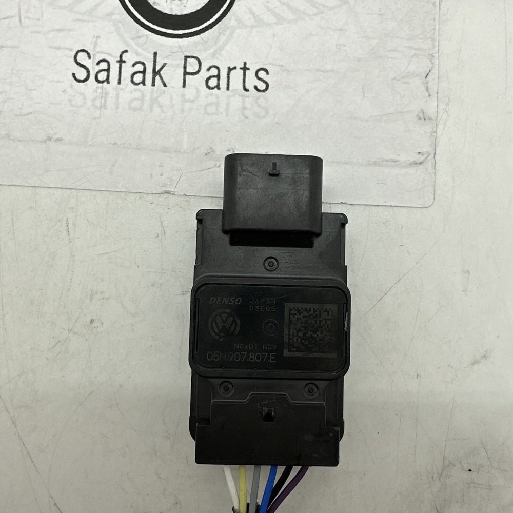 VW Audi Genuine Denso Nox Sensor Lambda Sensor 05N907807 E New