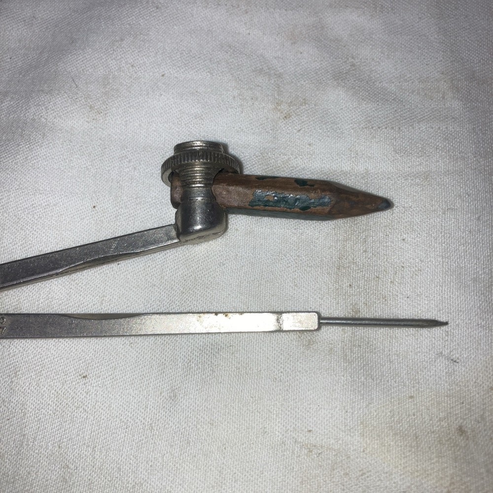 Vintage compass -Helix ?- Steel