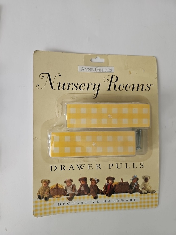 Anne Geddes Nursery Light Switch Plate & Drawer Pulls Yellow NEW