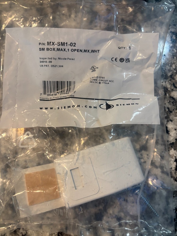 Siemon MX-SM1-02 MAX Surface Mount Box, Ports, White