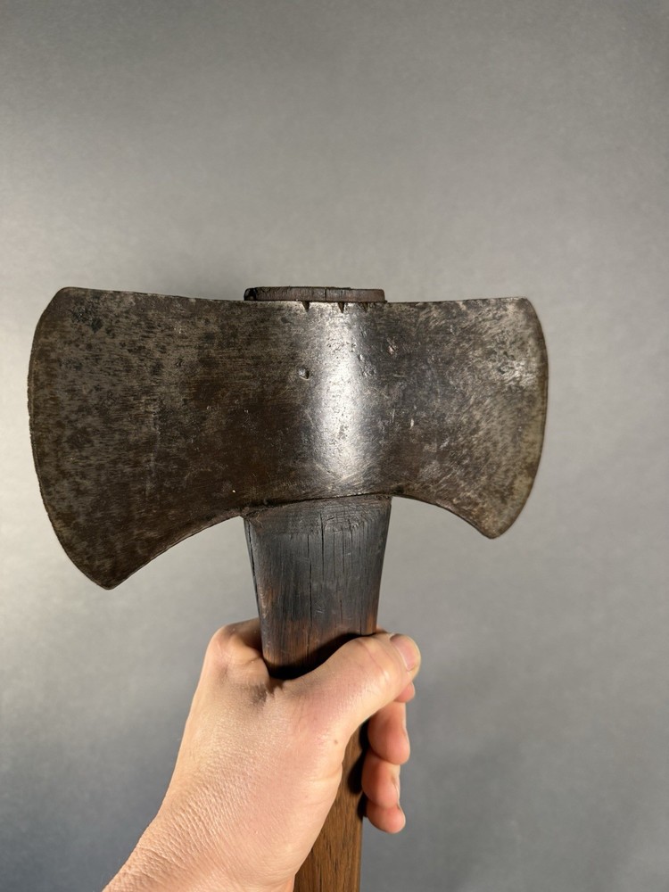 Vintage. Plumb double bit cruiser axe, 28" handle. Small Eye.