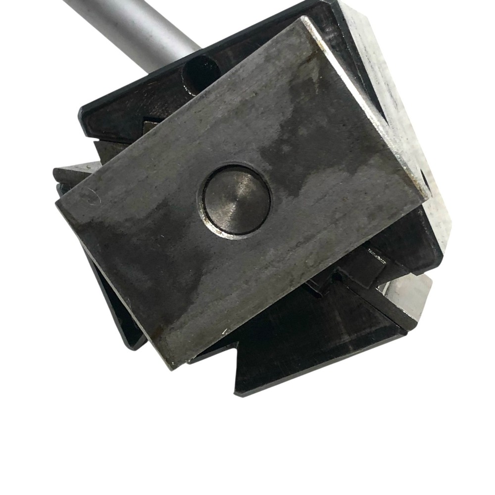 Aloris CXA Quick Change Lathe Tool Post - Wedge Style With 6 Tool Holders