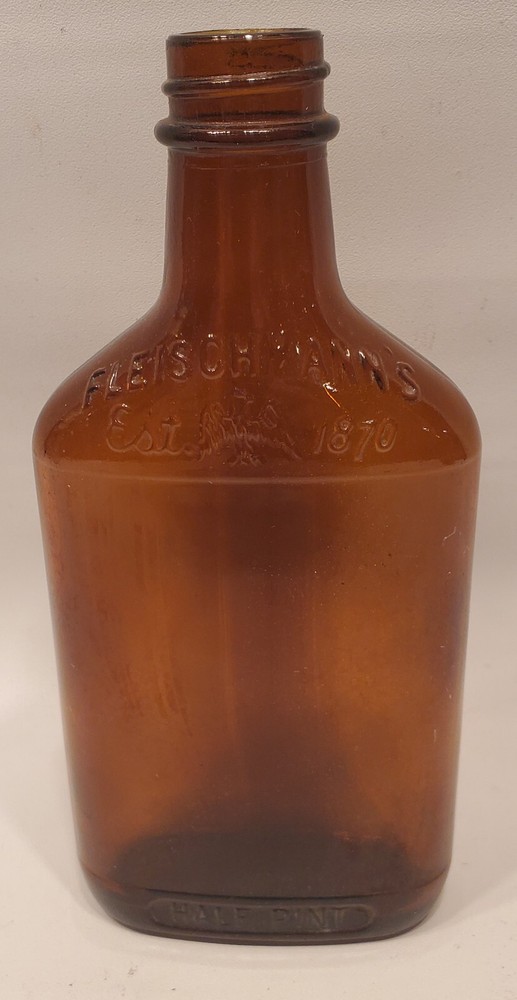 FLEISCHMANN'S Half Pint Vintage Bottle