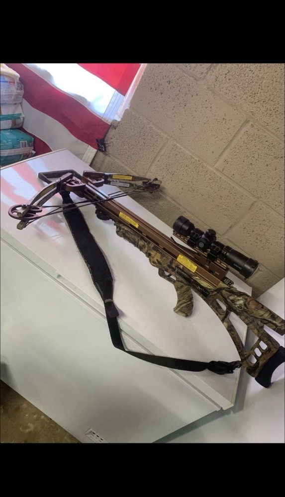 Carbon Express Crossbow CX1, brand new scope and string.