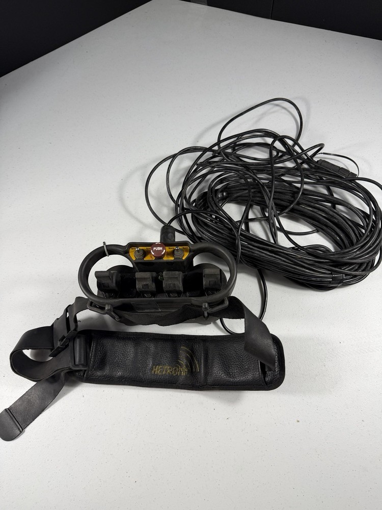 Hetronic NOVA L-4L Crane Remote Control Transmitter Belly Box w/ Cable