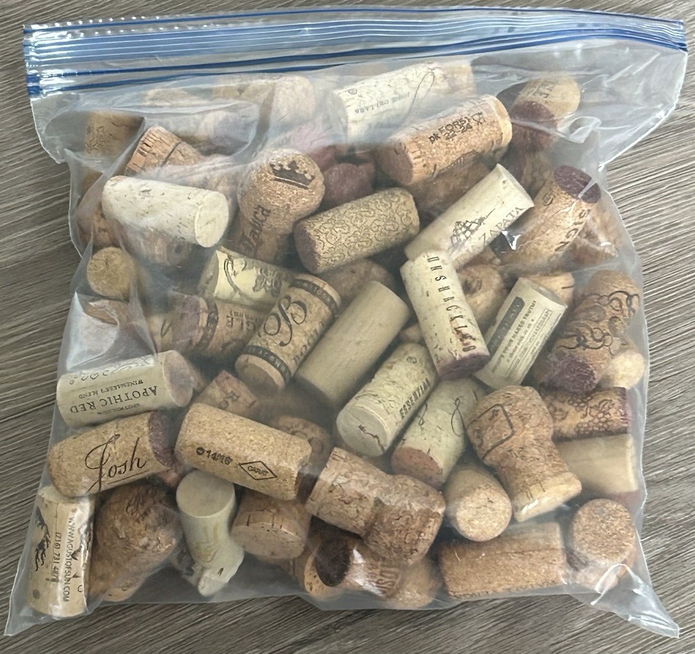 85 Used Wine Bottle Corks