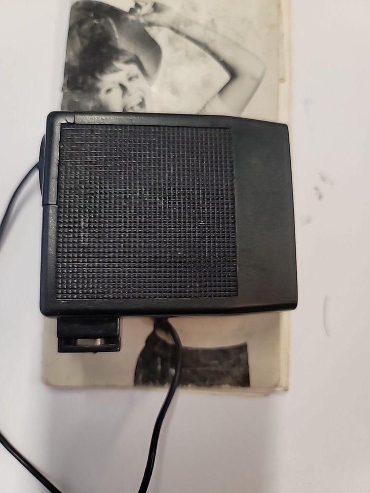 Vivitar Electronic Automatic Flash Model 202 With Manual