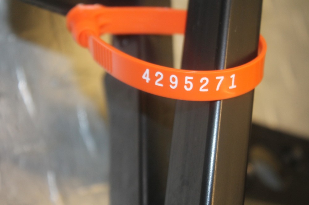 2005 SUZUKI VSTROM 1000 DL1000 REAR SUBFRAME BACK SUB FRAME