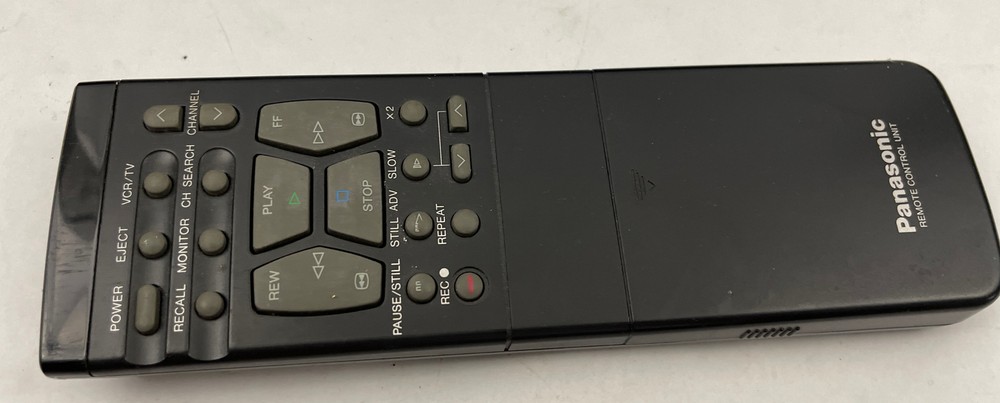Panasonic AG-1740 VHS VCR W/ Orig. Remote Plus