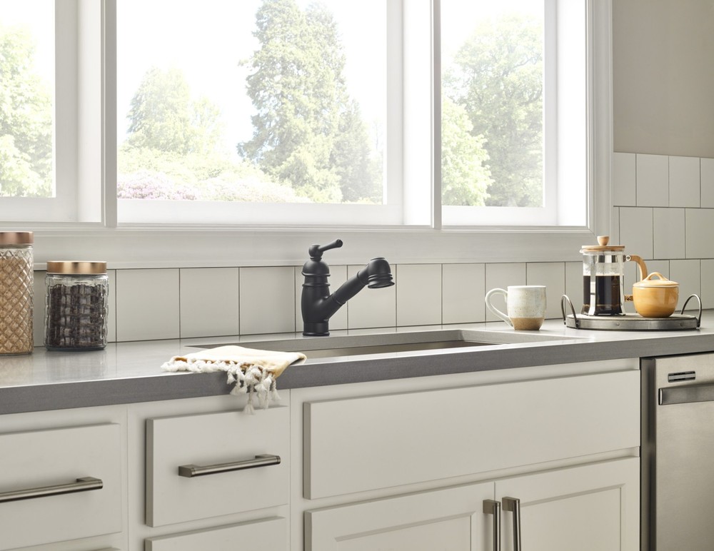 Gerber D457614 Opulence 1.75 GPM Deck Mounted 1 Hole Pull Out - Black