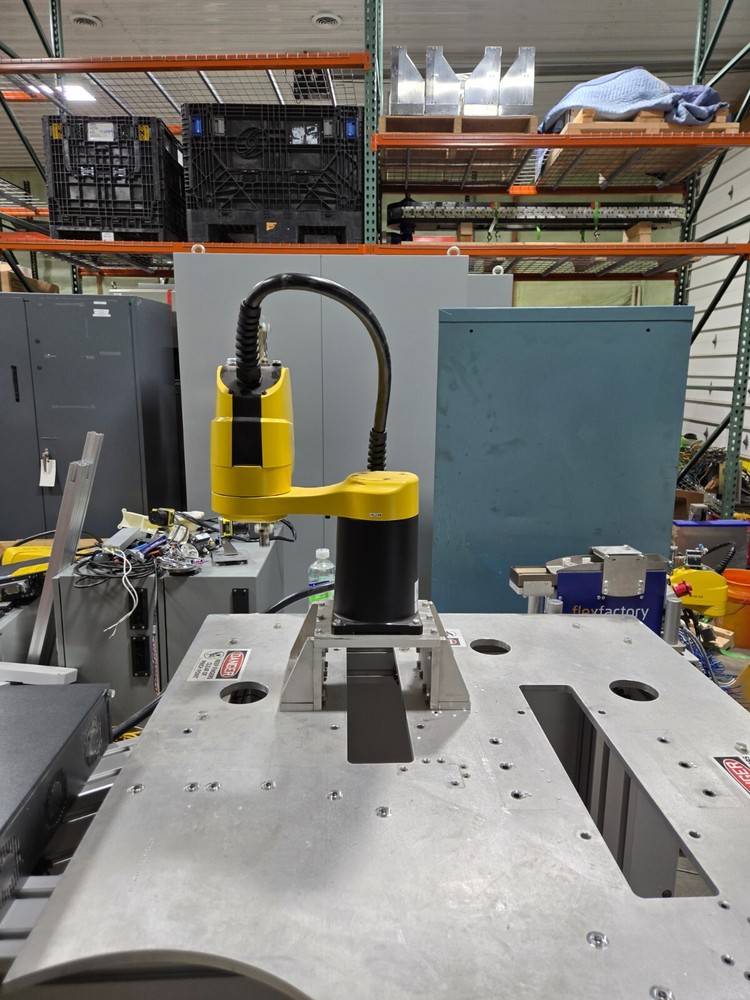 FANUC SCARA ROBOT SR-3iA