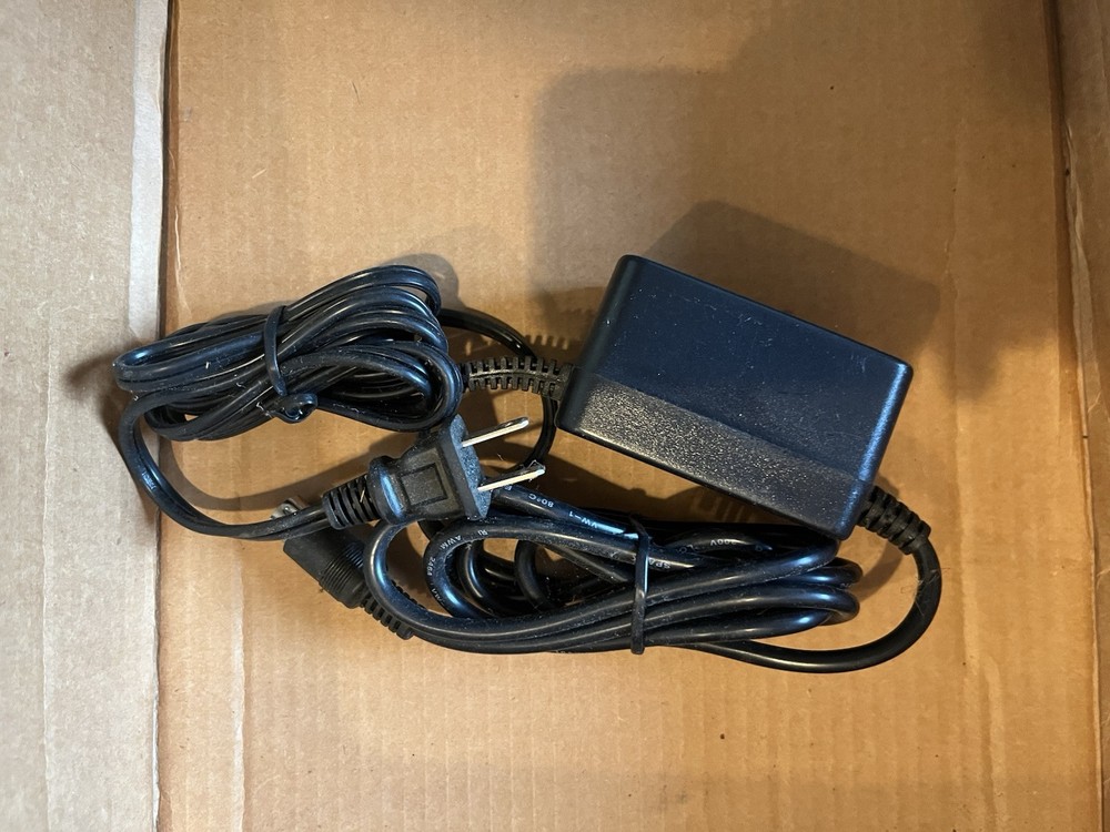 DIGITECH RP - 12 Guitar Signal Processor/Foot Controller and Pump