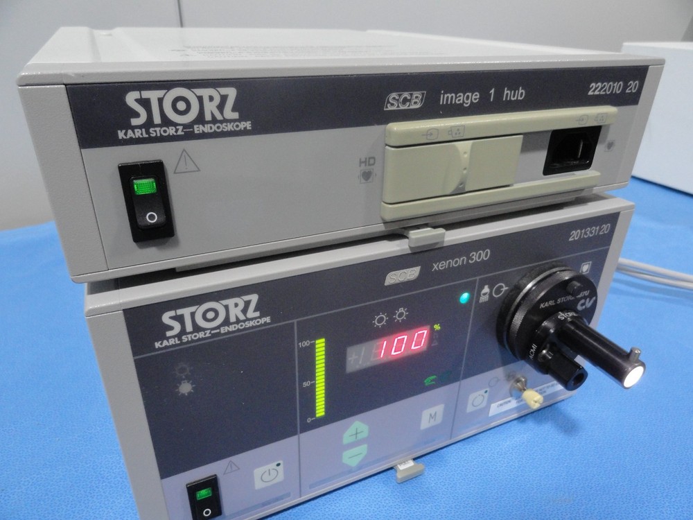 Storz Image 1 Camera HUB 222010 20 & 201331 20 Light Source Endoscopy