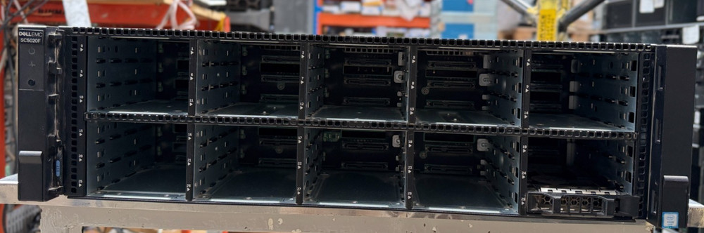 Dell EMC SC5020 Storage Array | No HDDS | 2x Storage Controllers | 2x PSU