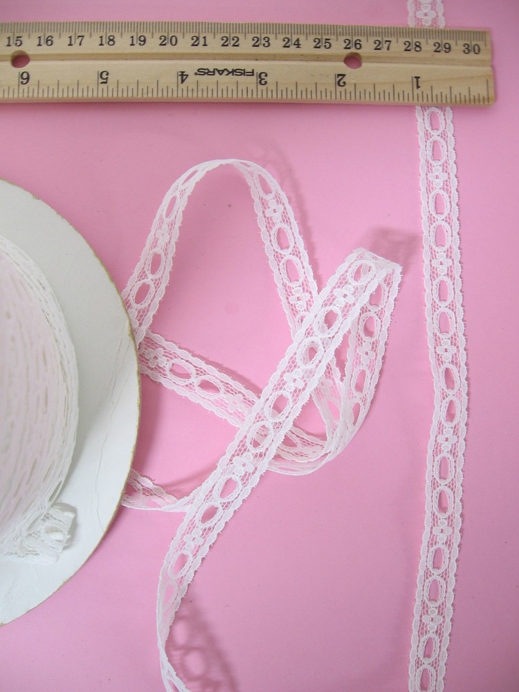 1/2" Delicate White Beading Lace 25 Yards
