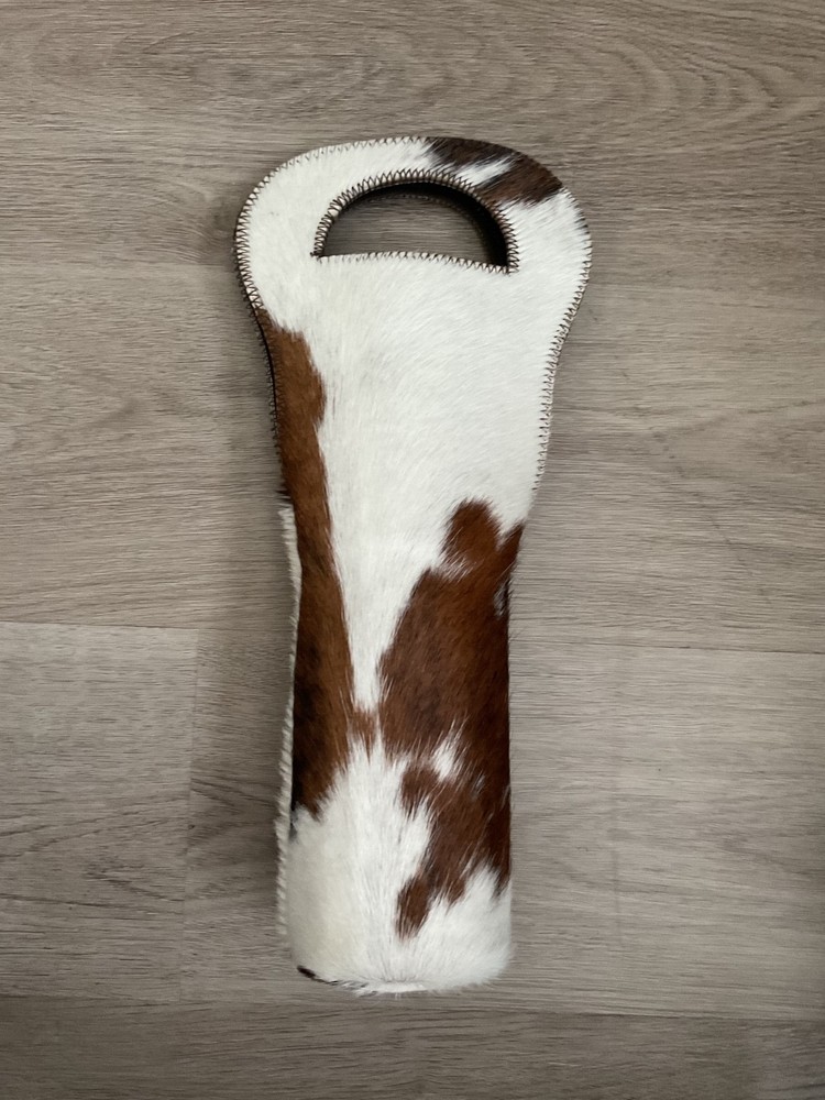 Cowhide  wine caddy bottle holder with grip new