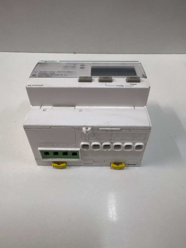 Schneider A9MEM3210 Three Phase Digital Energy Meter