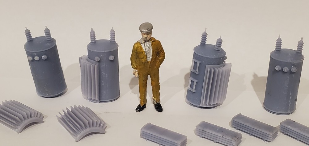 O Scale Pole Transformer