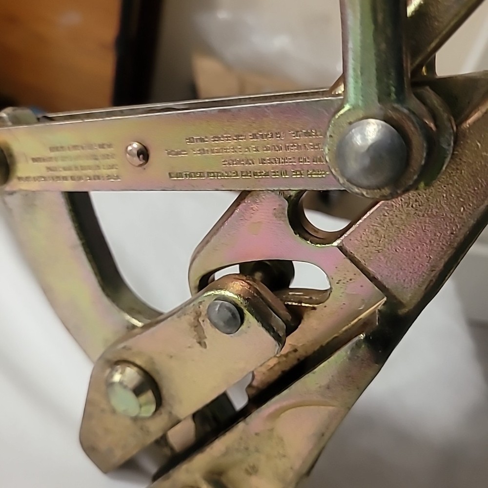 Klein Tools 1692-5AT CABLE PULLER GRIP 8000LBS