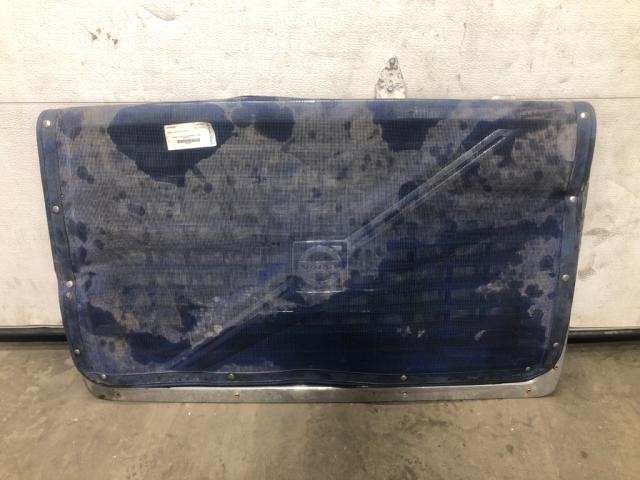 2003-2017 Volvo VNL Grille - Used