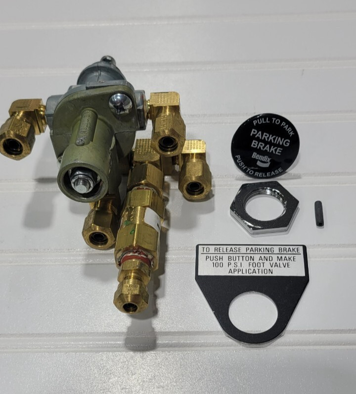 Bendix Dash Control Module Parking Brake Air Valve Assembly Push Pull UD1403 MCI