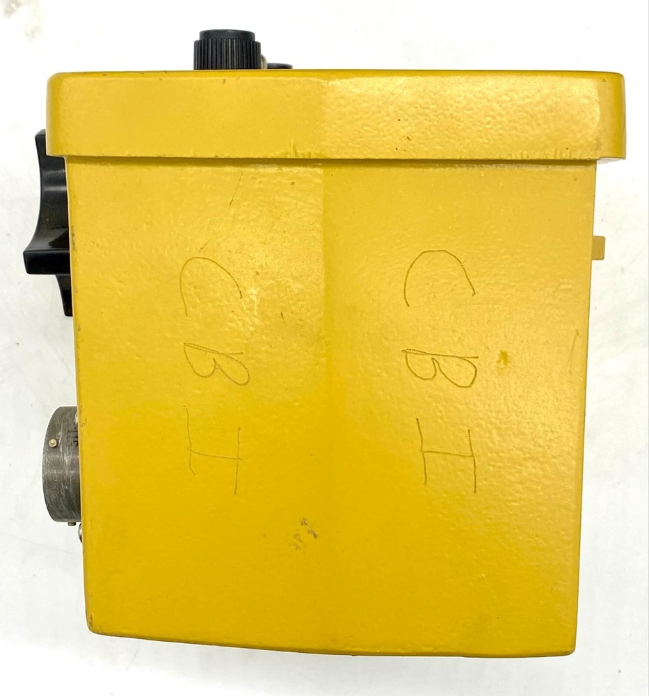 TOPCON SYSTEM FOUR 9161 Control Box, SONIC TRACKER II 9142 w/ Case System 4 ST2