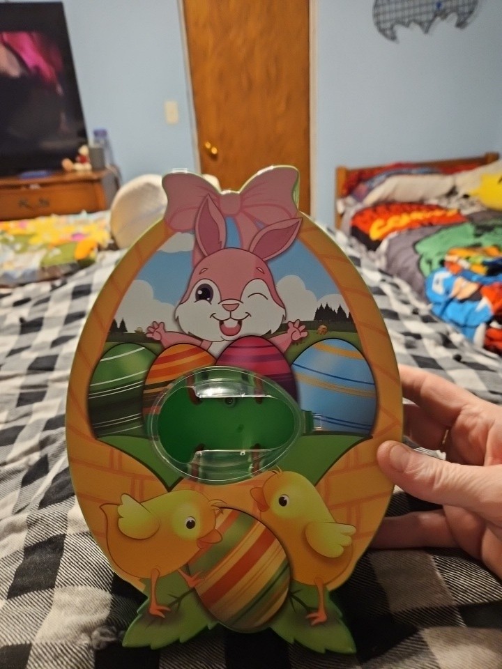 NewtionNewtion  Easter Egg Decorator Kit, Bunny Spin Machine