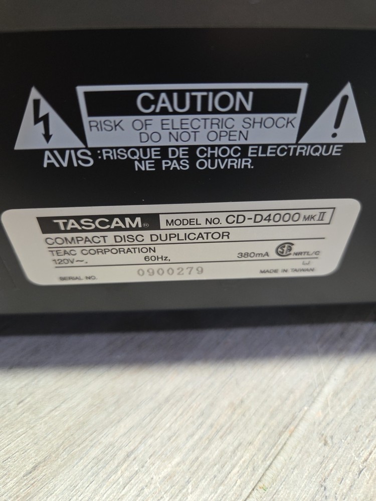 Tascam CD-D4000 MK II CD Compact Disc Duplicator Professional Rack Unit(Turns On