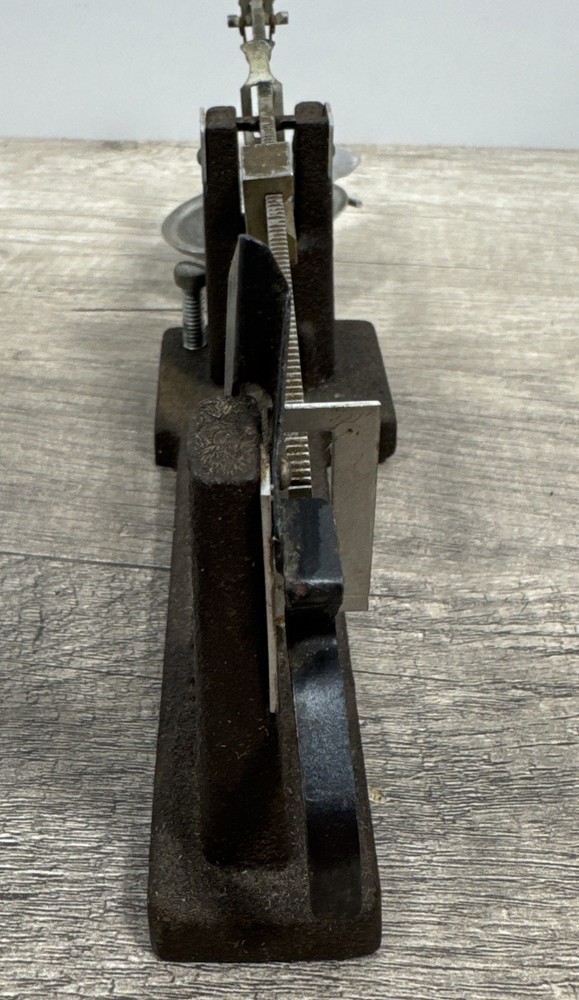 Vintage Herter's Powder Reloading Beam Scale Cast Iron - Brown