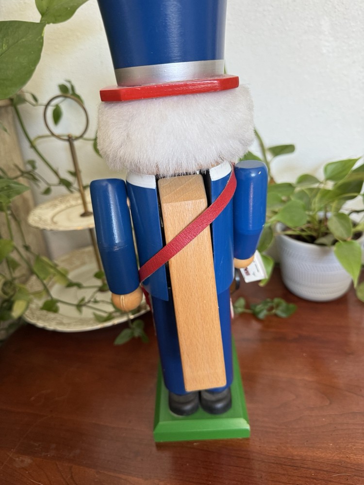 Steinbach nutcracker Mailman