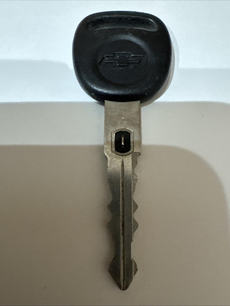 Chevy Corvette 1999 GM Key Cut.,free Shipping