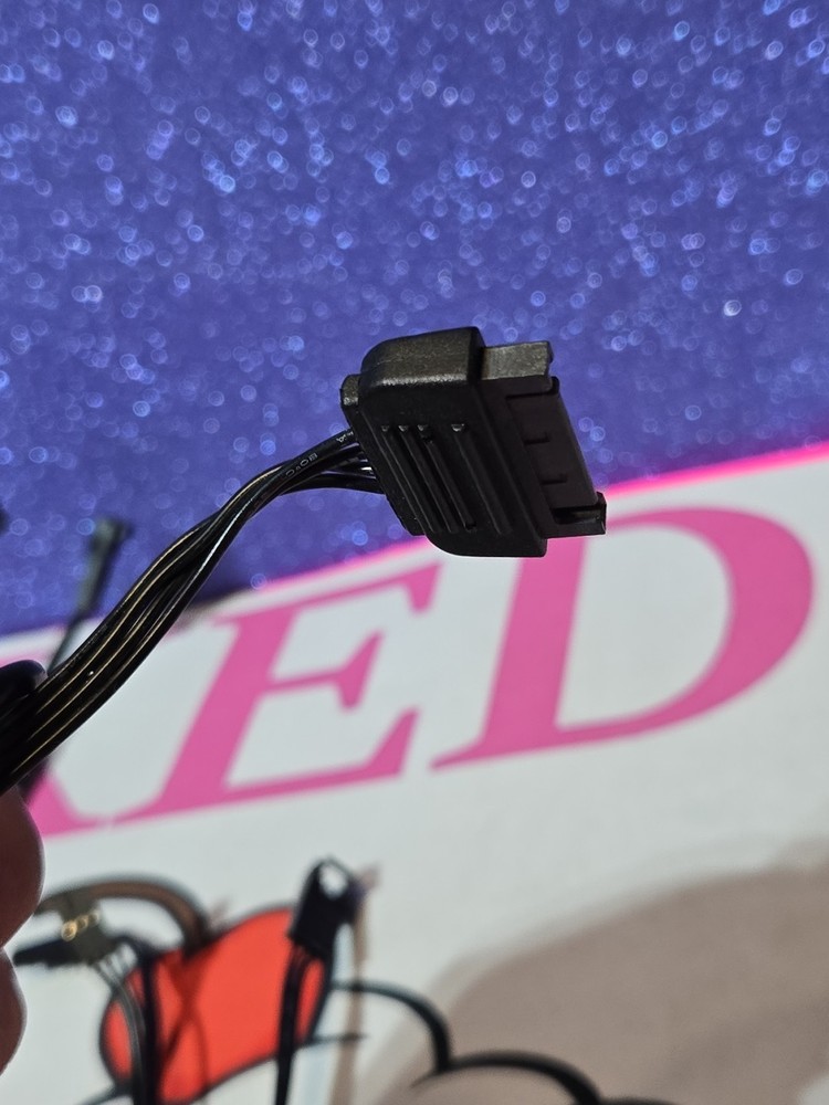 Corsair - iCue Lighting Node Pro Controller & 3 LED Strips & 3 Extensions