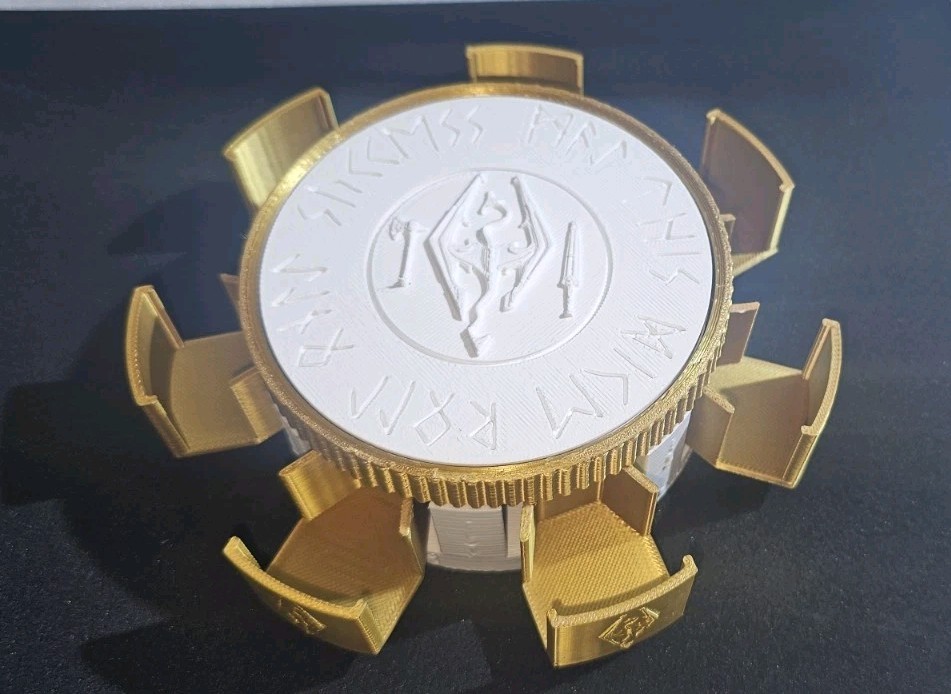 3D Printed Skyrim Themed Mechanical Dice Box