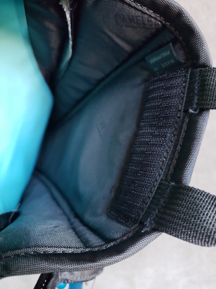 Camelbak Hydration Pack 2 Tone Blue - Vintage Style - GOOD CONDITION!